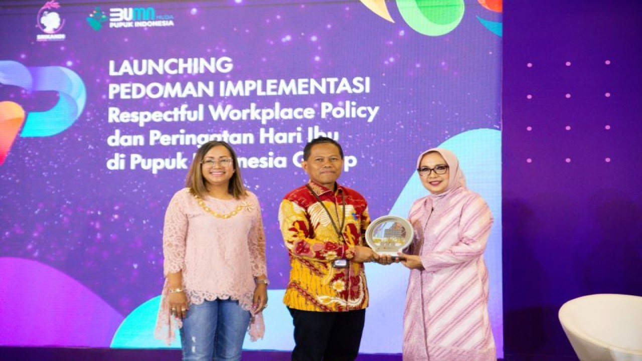 Pupuk Kaltim, sebagai anak perusahaan BUMN Pupuk Indonesia, mendukung penuh pedoman implementasi Respectful Workplace Policy (RWP) dalam rangka mewujudkan lingkungan kerja aman tanpa diskriminasi, pelecehan, dan kekerasan. ANTARA/HO - Pupuk Kaltim