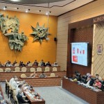 Rapat Kerja Kementerian PUPR bersama Komisi V DPR RI di Jakarta, Selasa (17/1/2023). ANTARA/Aji Cakti-1673946196