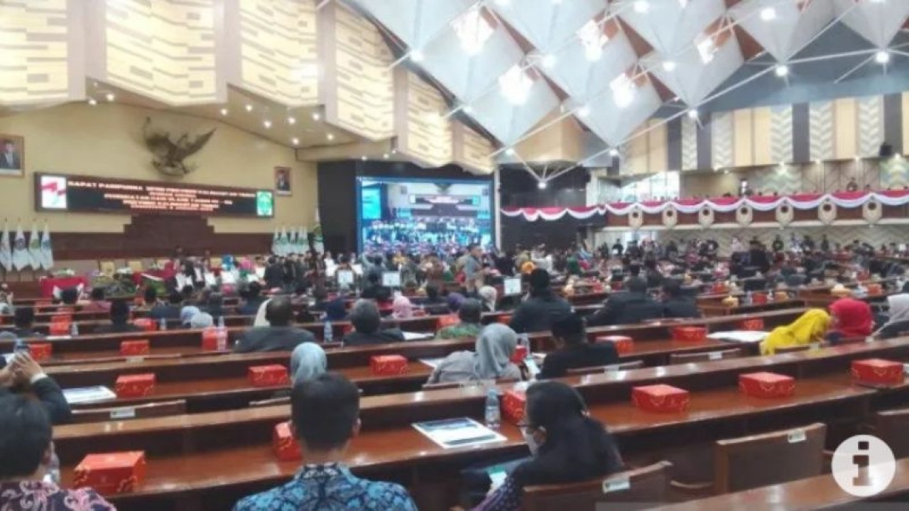 Rapat Paripurna DPRD Kaltim. (ANTARA/Fandi)