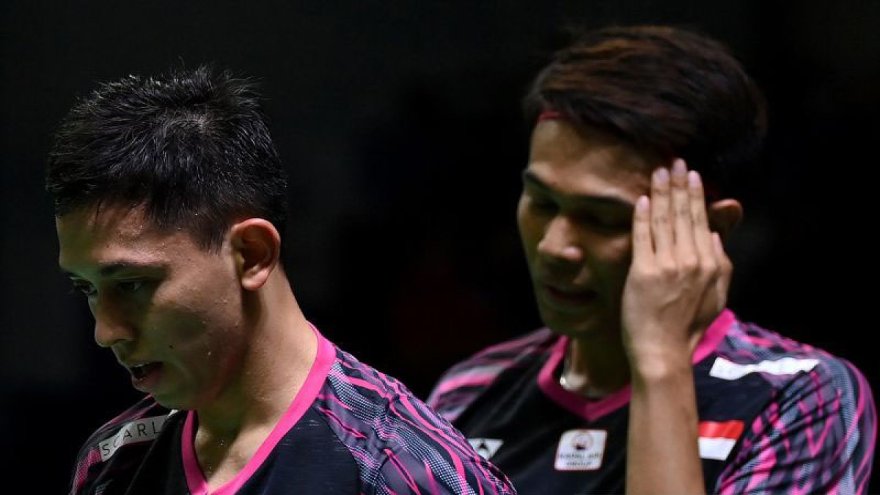 Pebulu tangkis ganda putra Indonesia Muhammad Rian Ardianto (kiri) dan Fajar Alfian. ANTARA FOTO/Sigid Kurniawan/rwa.