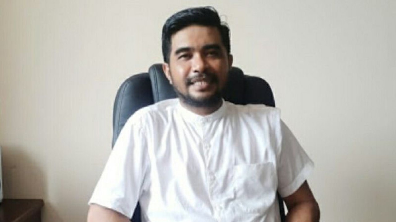 Wakil ketua komisi IV DPRD Maluku, Rofik Akbar Afifudin mengakui belum ada surat resmi para nakes ke komisi terkait pembayaran jasa COVID-19 tahun 2021 yang belum terealisasi. (16/1) (ANTARA/daniel/)