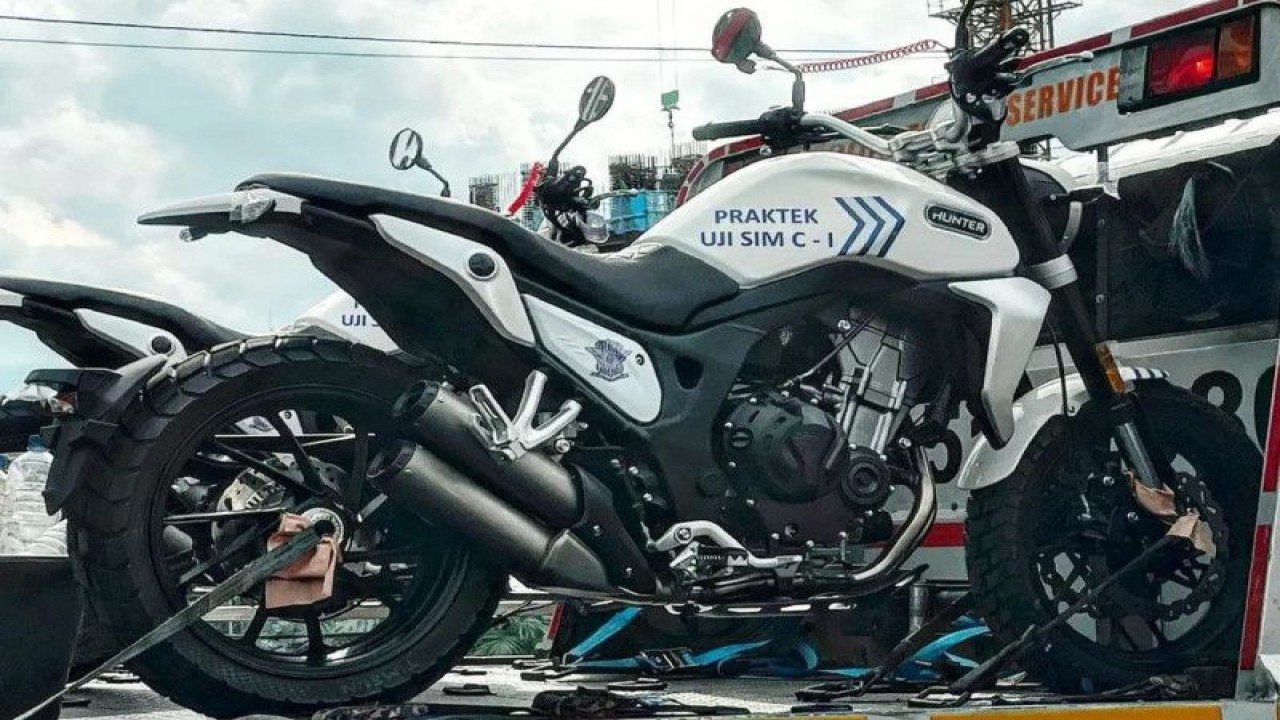 Tangkapan layar- Tampilan sepeda motor Hunter Scramble SK500 milik Korlantas Polri yang digunakan untuk ujian praktik pembuatan SIM C1. ANTARA/HO-Instagram milik @dimaspopo