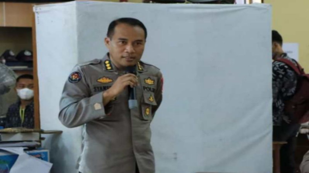 Kabid Humas Polda Sulbar Komisaris Besar Polisi Syamsu Ridwan (ANTARA/HO/Humas Polda Sulbar)