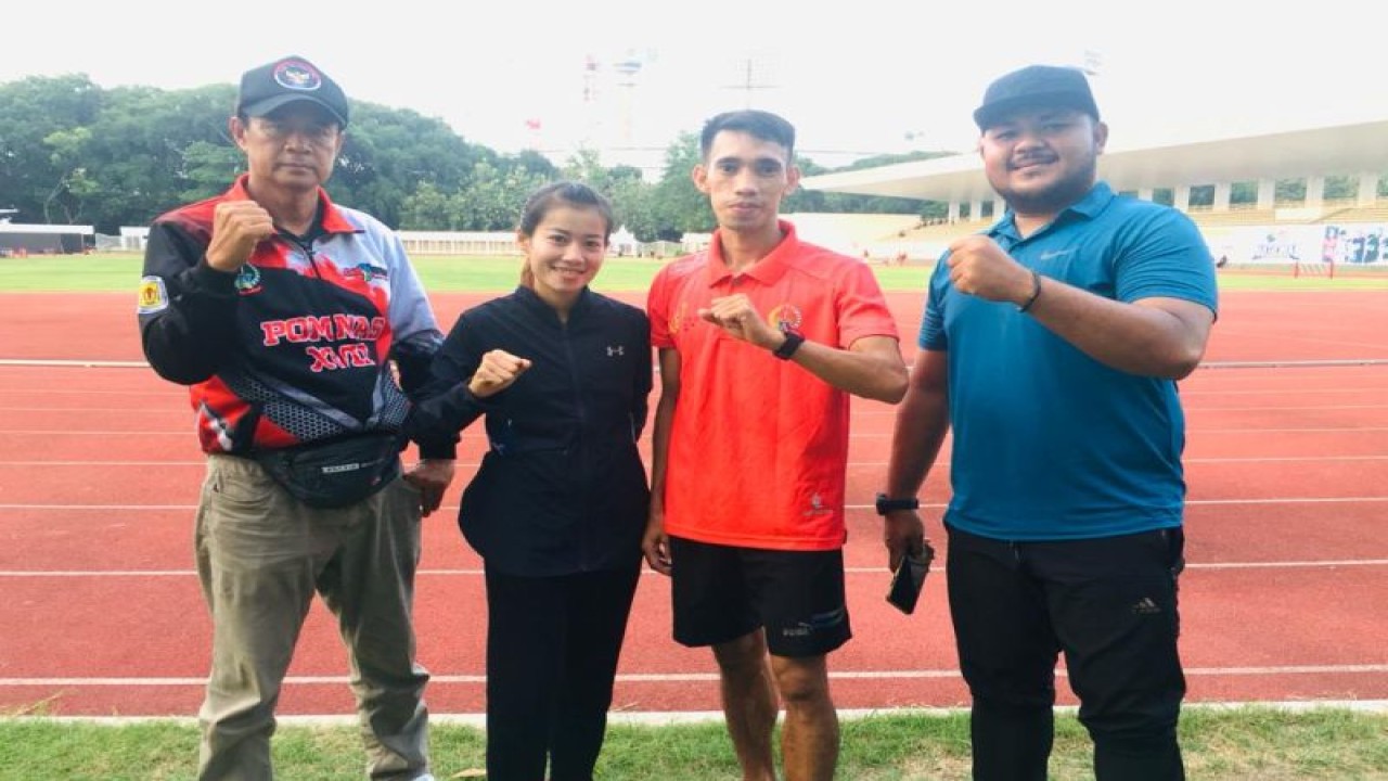 Syamsuddin Massa, Fitri dan tim pelatih Sulsel.ANTARA/HO-PASI Sulsel