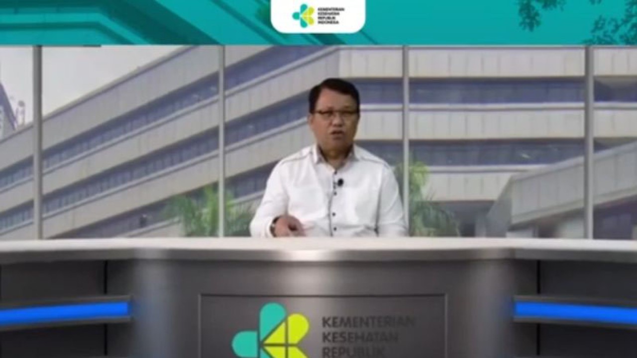 Tangkapan layar - Juru Bicara Kementerian Kesehatan RI Mohammad Syahril saat menyampaikan keterangan pers secara virtual terkait vaksinasi booster kedua untuk masyarakat umum yang diikuti dari Zoom di Jakarta, Selasa (24/1/2023. (ANTARA/Andi Firdaus).