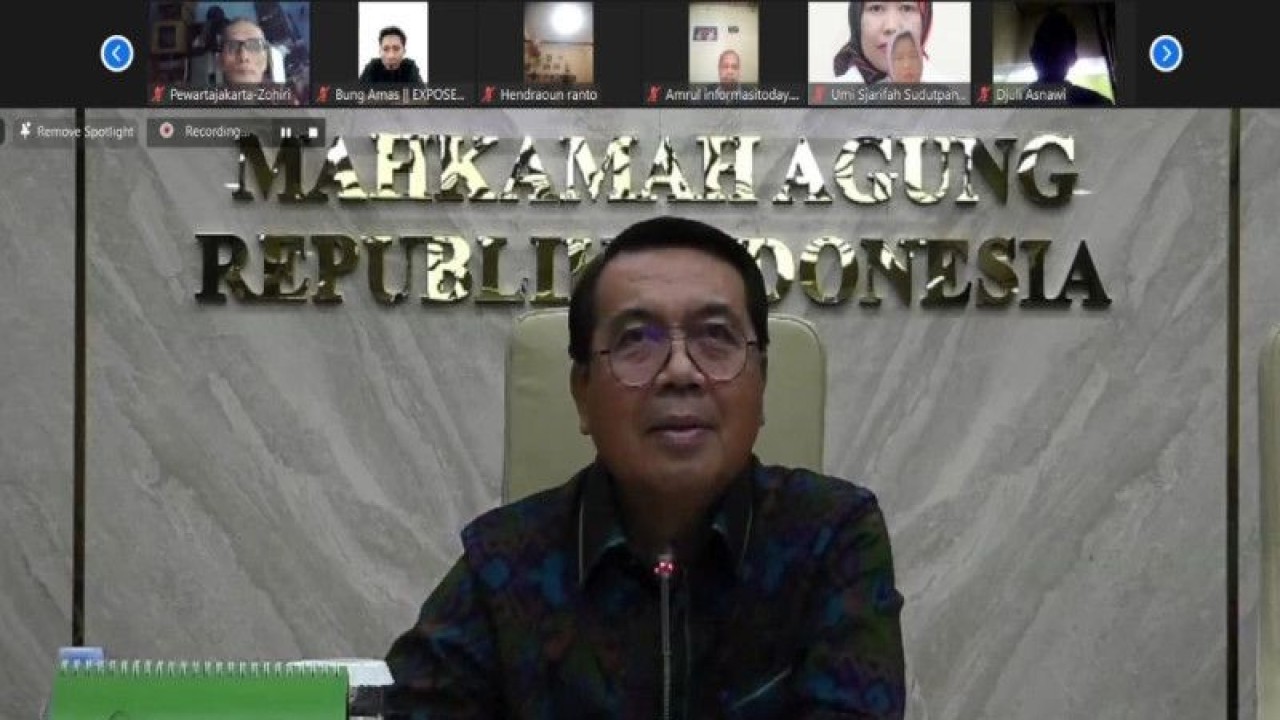 Tangkapan layar Ketua MA Prof M Syarifuddin memberikan paparan capaian kinerja tahun 2022 di Jakarta, Selasa, (3/1/2023). ANTARA/Muhammad Zulfikar
