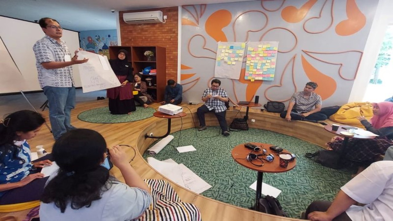 Universitas Jember meraih beasiswa Studeren in Nederland (StuNed) di Jember, Jawa Timur, Senin (16/1/2023). (ANTARA/HO-UniversitasJember)