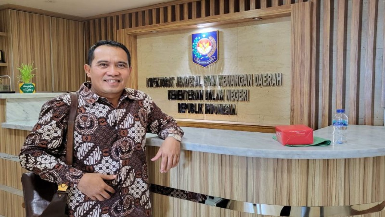 Kepala Dinas Kesehatan Maluku Tengah, Zahlul Ikhsa. (ANTARA/HO-Dinkes Malteng)