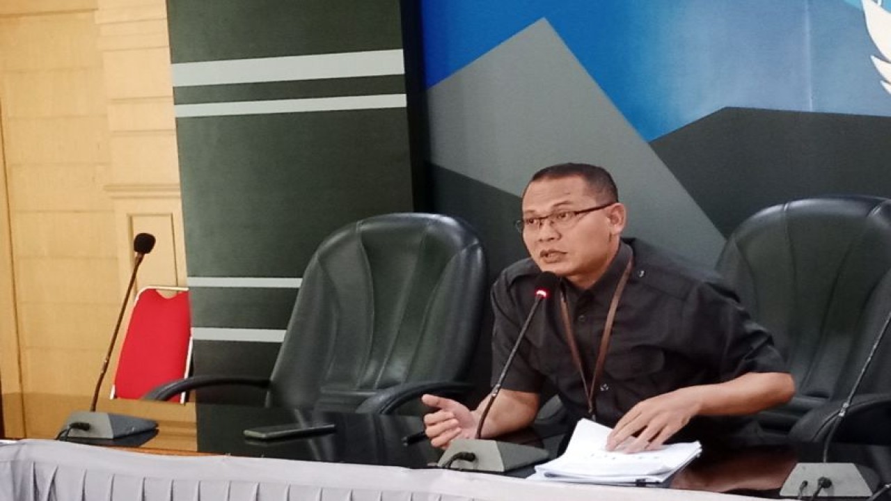 Kepala BPS Provinsi Jambi Agus Sudibyo, Senin (6/2/2023). (ANTARA/Tuyani)