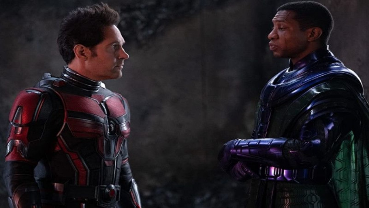 Paul Rudd dan Jonathan Majors di film "Ant-Man and The Wasp: Quantumania" (2023). (ANTARA/HO/Marvel Studios via IMDb)