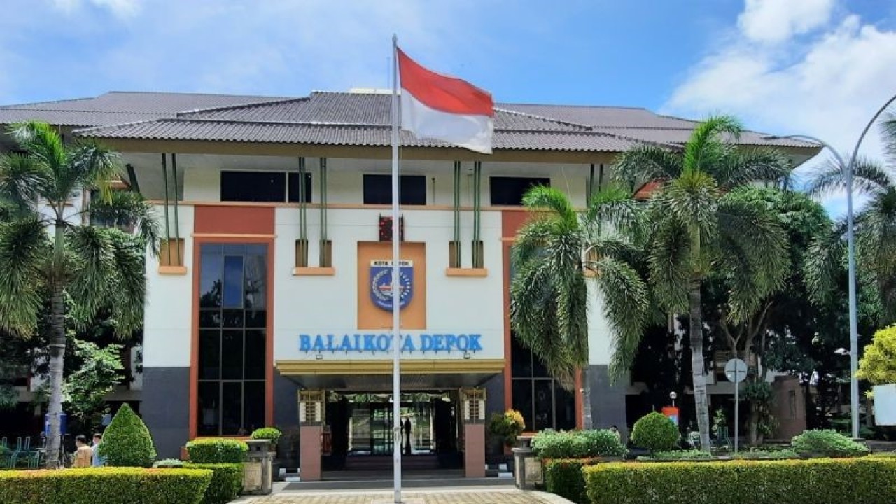Balaikota Depok, Jawa Barat. ANTARA/Feru Lantara.