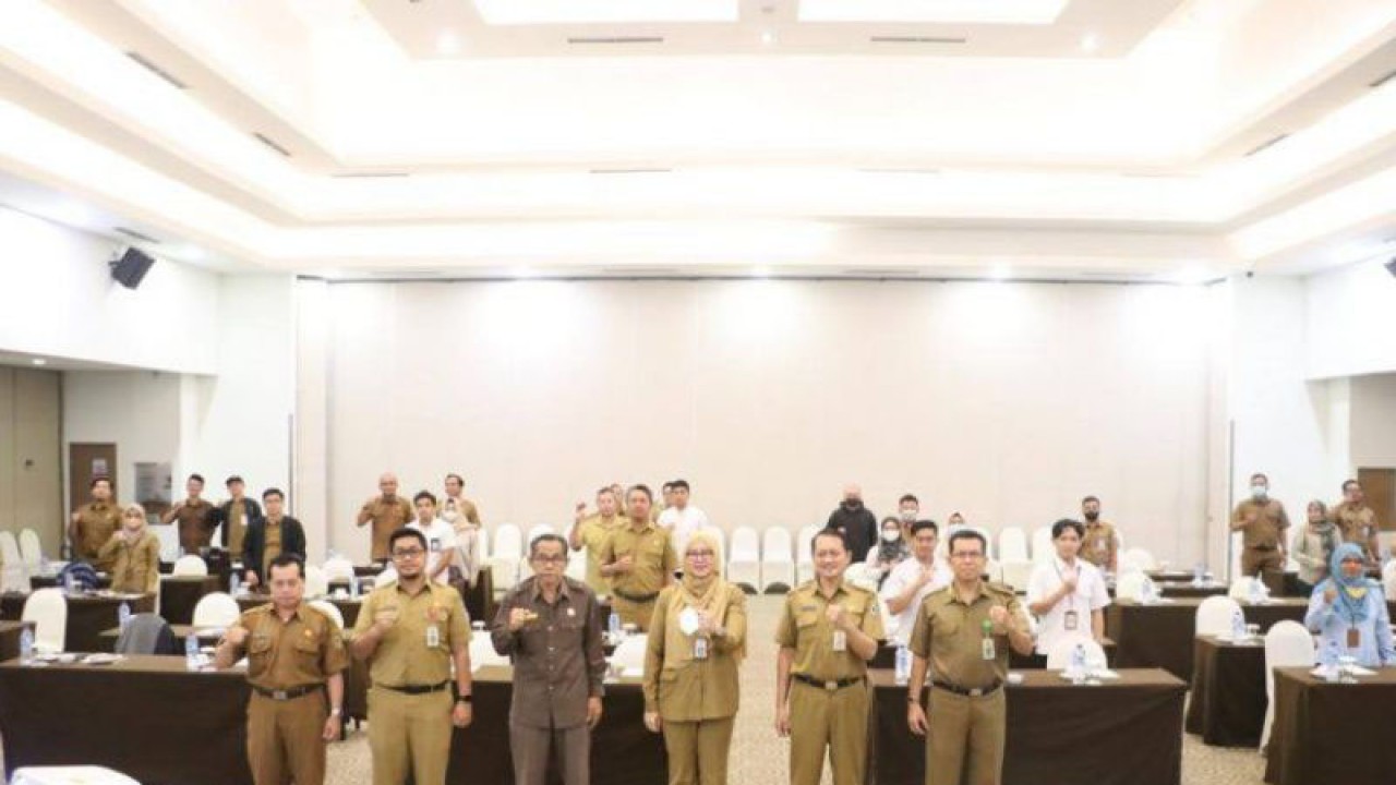 Pemprov Kalsel saat lakukan sosialisasi bidang perumahan di Kota Banjarmasin, Kalsel, Selasa (14/2/2023). (ANTARA/HO-Diskominfo Kalsel)