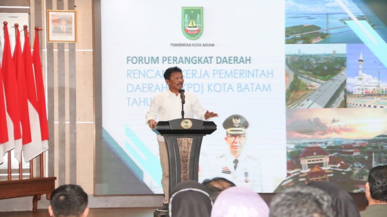 Wali Kota Batam, Muhammad Rudi membuka langsung Forum Perangkat Daerah Kota Batam Tahun 2023, di lantai IV Kantor Wali Kota Batam (ANTARA/HO-Pemkot Batam)