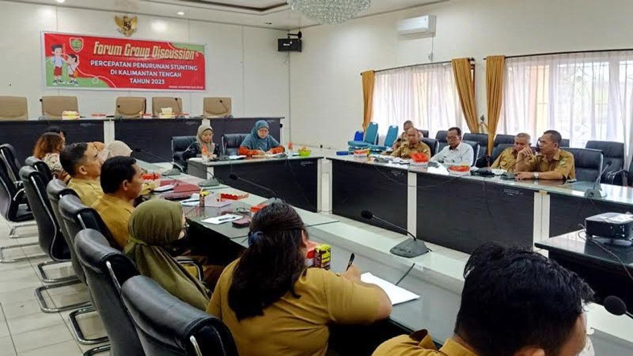 Dinas P3APPKB Kalteng bersama Badan Riset Inovasi Nasional (BRIN) melaksanakan pertemuan dengan Disdalduk KB dan P3A Barito Utara dalam rangka survei percepatan penurunan stunting di kabupaten setempat di Muara Teweh, Selasa (21/2/2023).ANTARA/Dokumen Pribadi
