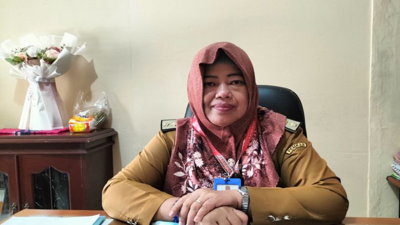 Sekertaris dinas kesehatan Lampung barat (ANTARA/Riadi Gunawan)