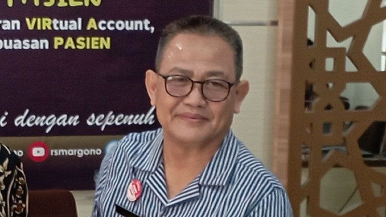 Plt Direktur RSUD Prof. Dr. Margono Soekarjo (RSMS) Purwokerto dr. Untung Gunarto, Sp.S., M.M. ANTARA/Sumarwoto