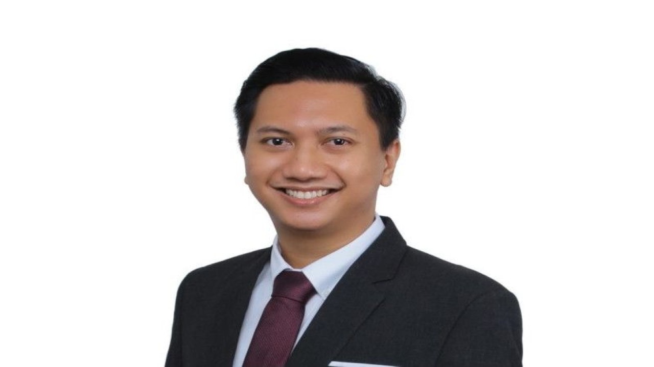 Doktor muda Universitas Airlangga Surabaya, Dr. Arif Nur Muhammad Ansori, S.Si., M.Si. (ANTARA/HO-Dokumen pribadi)