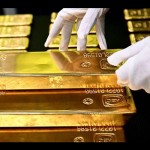 Emas "rebound" karena dolar melemah, kekhawatiran Fed batasi kenaikan-1676609383
