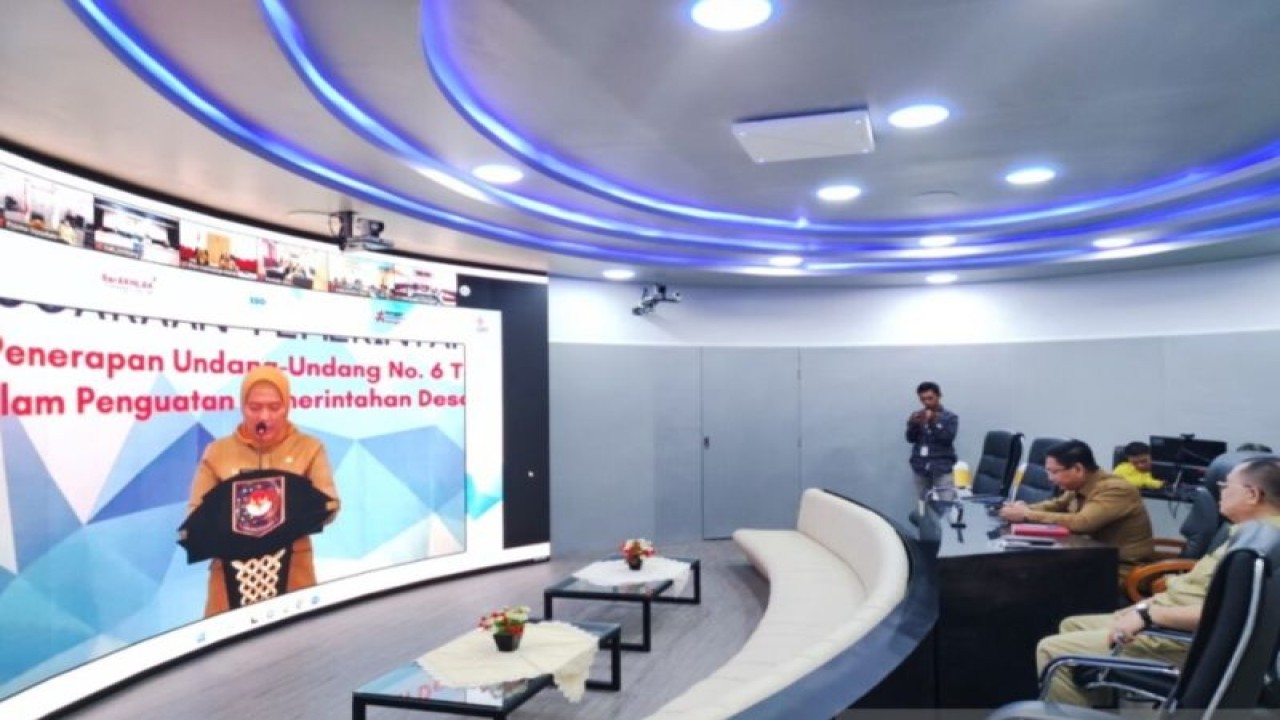 Pemprov Gorontalo mengikuti Rakernas Sembilan Tahun implementasi UU Nomor 6 Tahun 2014 tentang Desa, yang digelar secara virtual oleh pihak Kementerian Dalam Negeri. (ANTARA/HO-Diskominfotik)