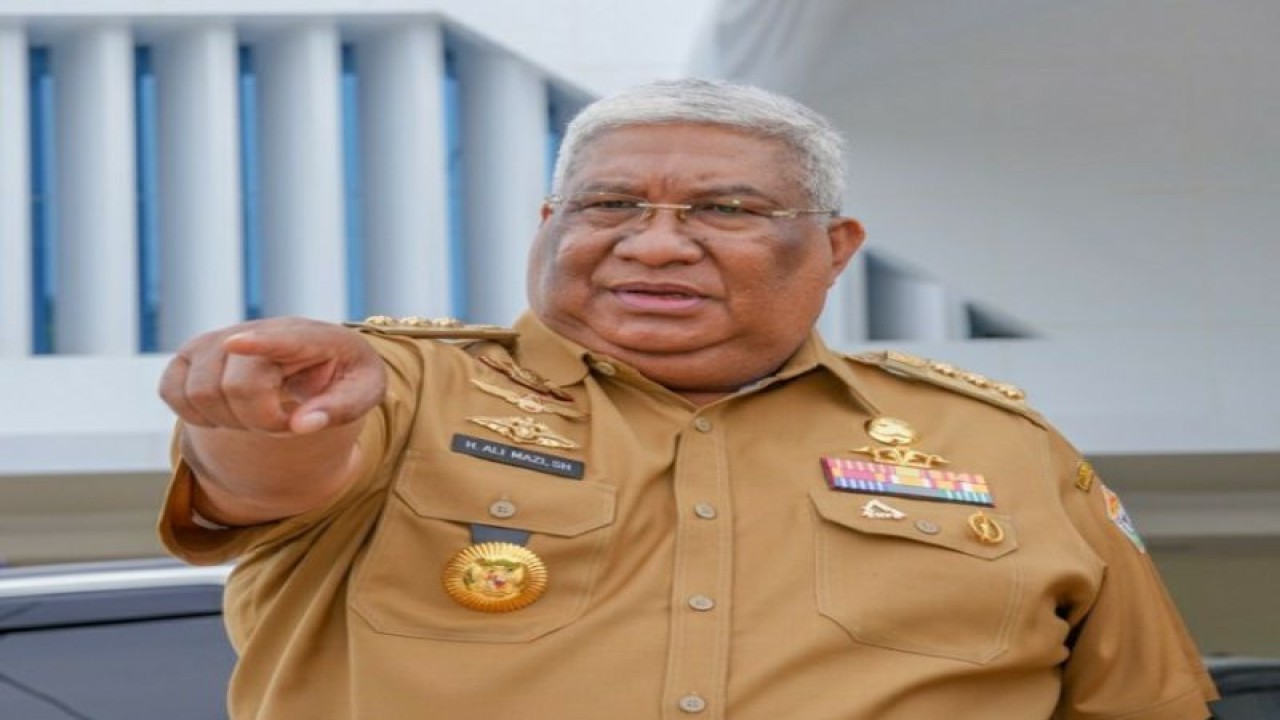 Gubernur Sultra tinjau pengerjaan Rumah Sakit Jantung Oputa Yi Koo, di Kendari, Rabu (15/2/2023) (ANTARA/HO-Jubir Gubernur Sultra)