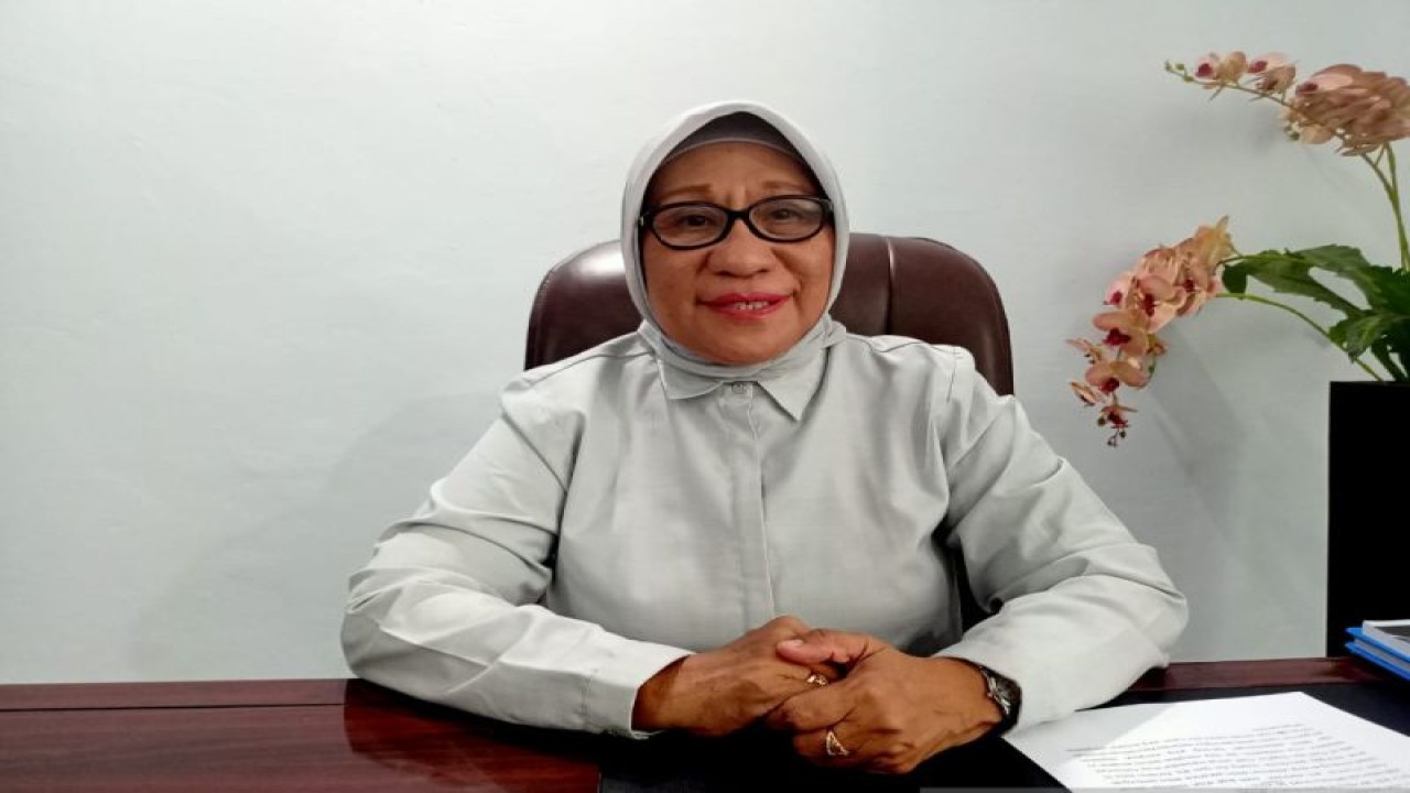 Kepala Dinas Pemberdayaan Perempuan dan Perlindungan Anak Provinsi Maluku Halimah Soamole. (ANTARA/Dedy Azis)