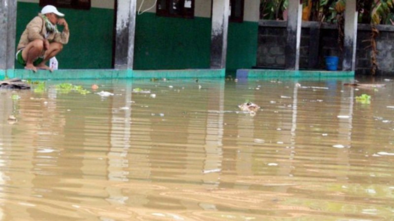 Ilustrasi banjir. (ANTARA/Ali Khumaini/dok)
