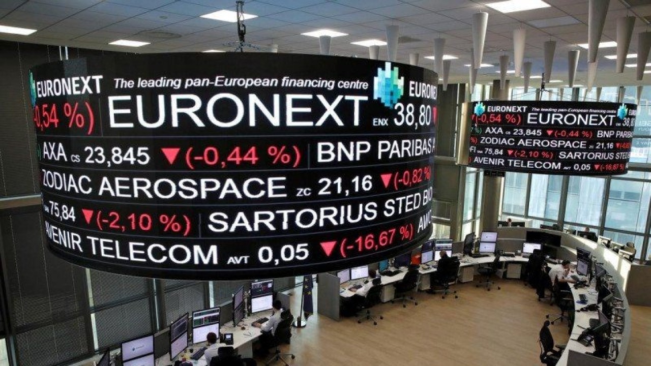 Ilustrasi: Pergerakan indeks CAC di Bursa Efek Paris, Prancis. ANTARA/Reuters/aa.