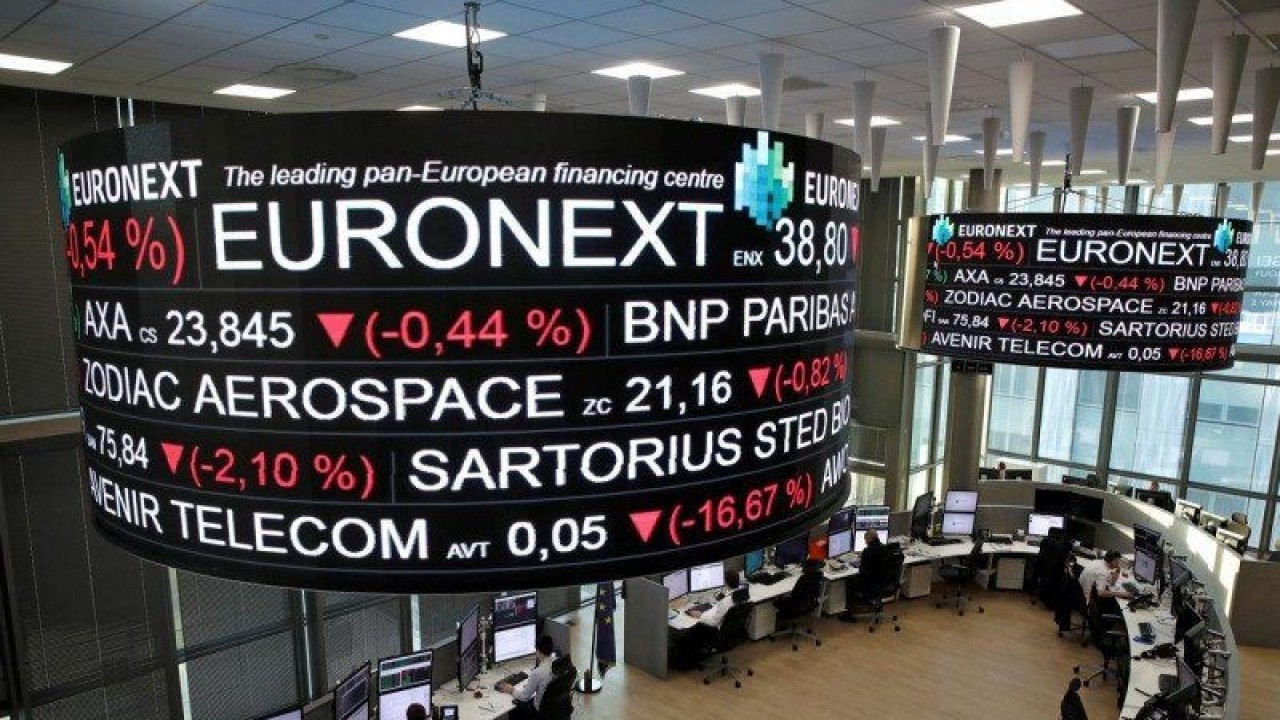 Ilustrasi: Pergerakan indeks CAC di Bursa Efek Paris, Prancis. ANTARA/Reuters/aa.