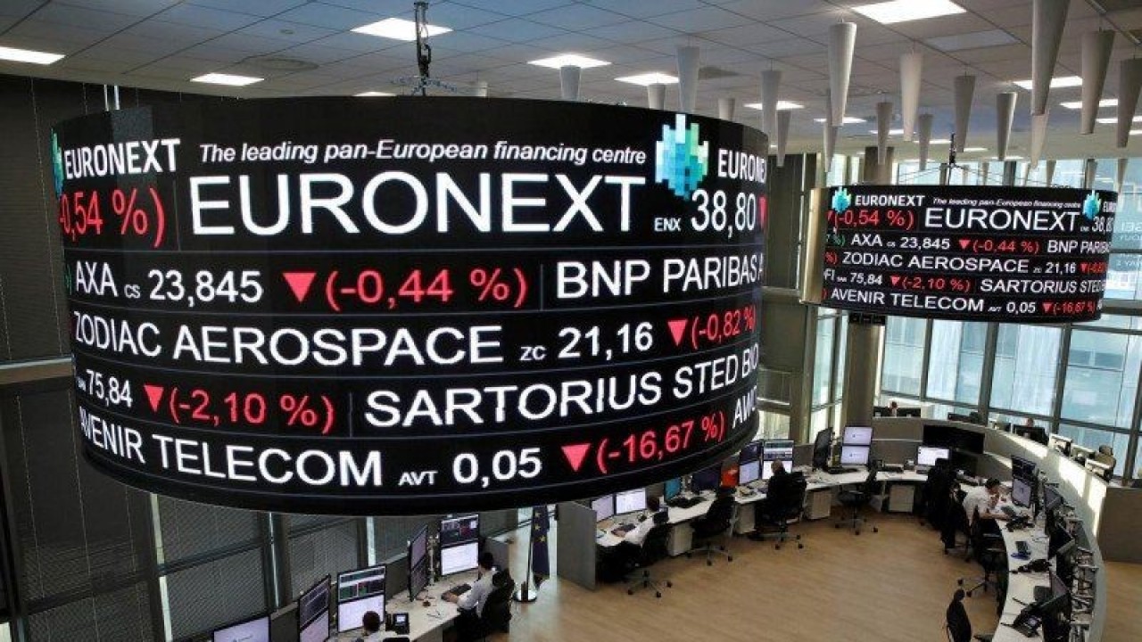Ilustrasi: Pergerakan indeks CAC di Bursa Efek Paris, Prancis. ANTARA/Reuters/aa.