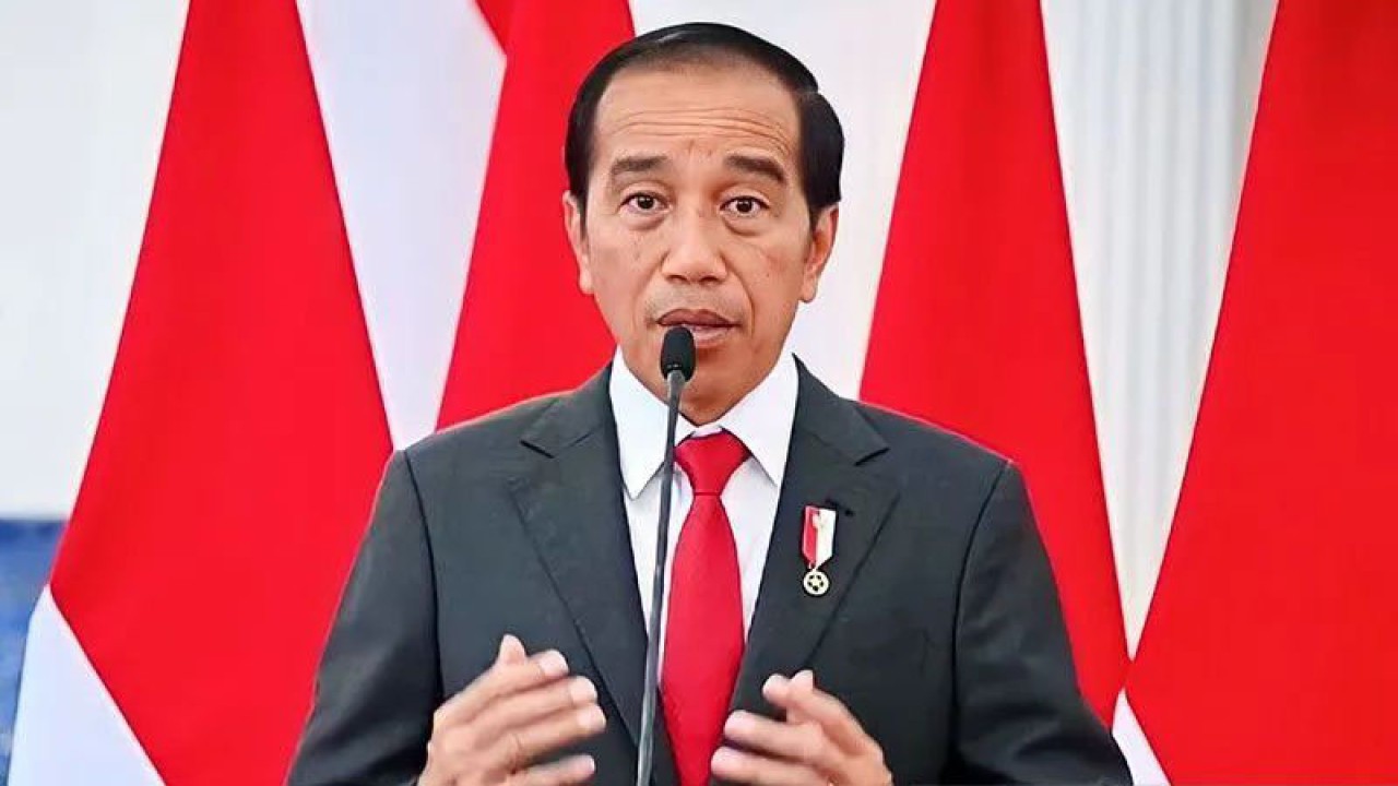 Tangkapan layar - Presiden RI Joko Widodo menyampaikan sambutan dalam video yang disiarkan secara daring di Kick Off Meeting 10th World Water Forum di Jakarta, Rabu (15/2/2023). (ANTARA/Indra Arief/pri.)