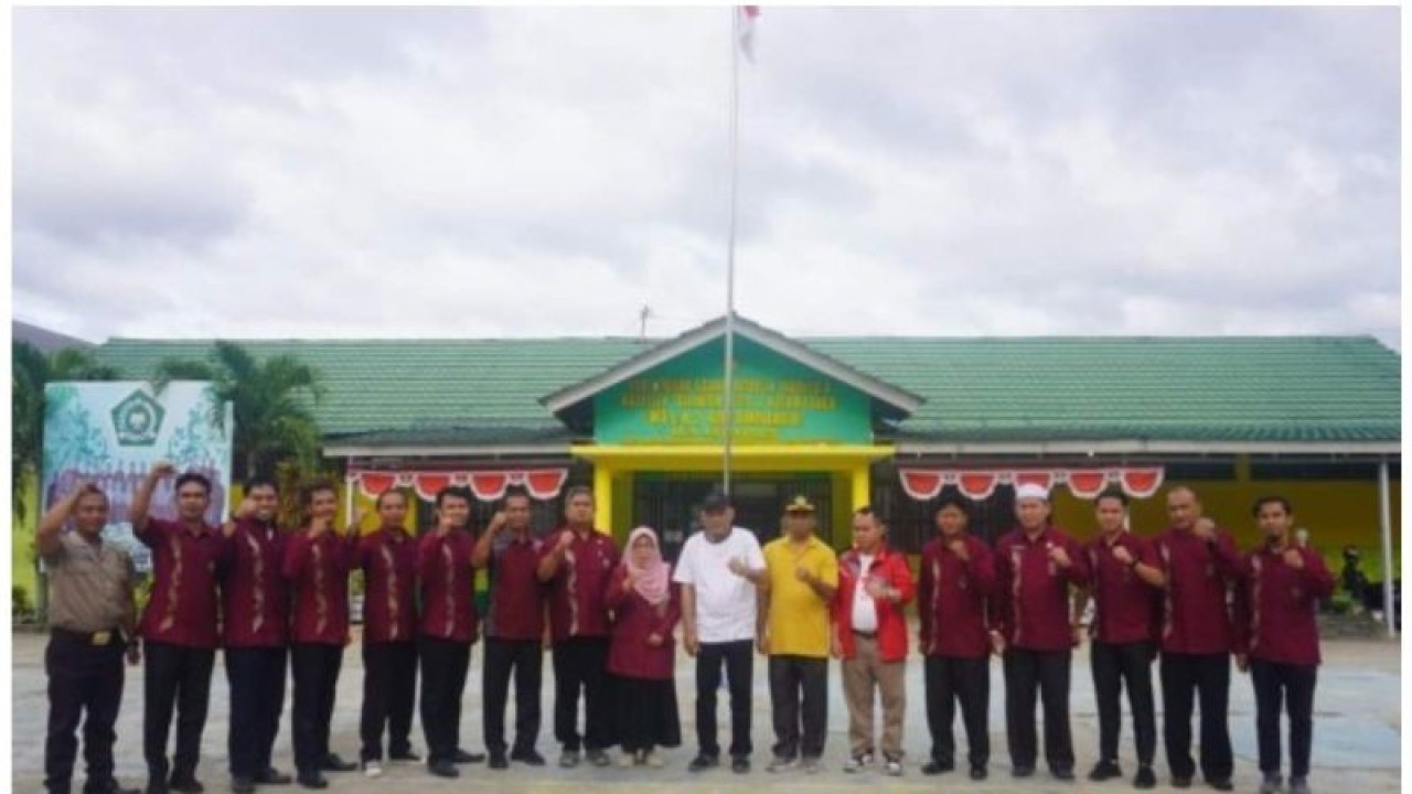 Kepala Kanwil Kemenag Provinsi Sulut H Sarbin Sehe, di Kotamobagu, Sabtu (11/2/2023). ANTARA/Nancy L Tigauw