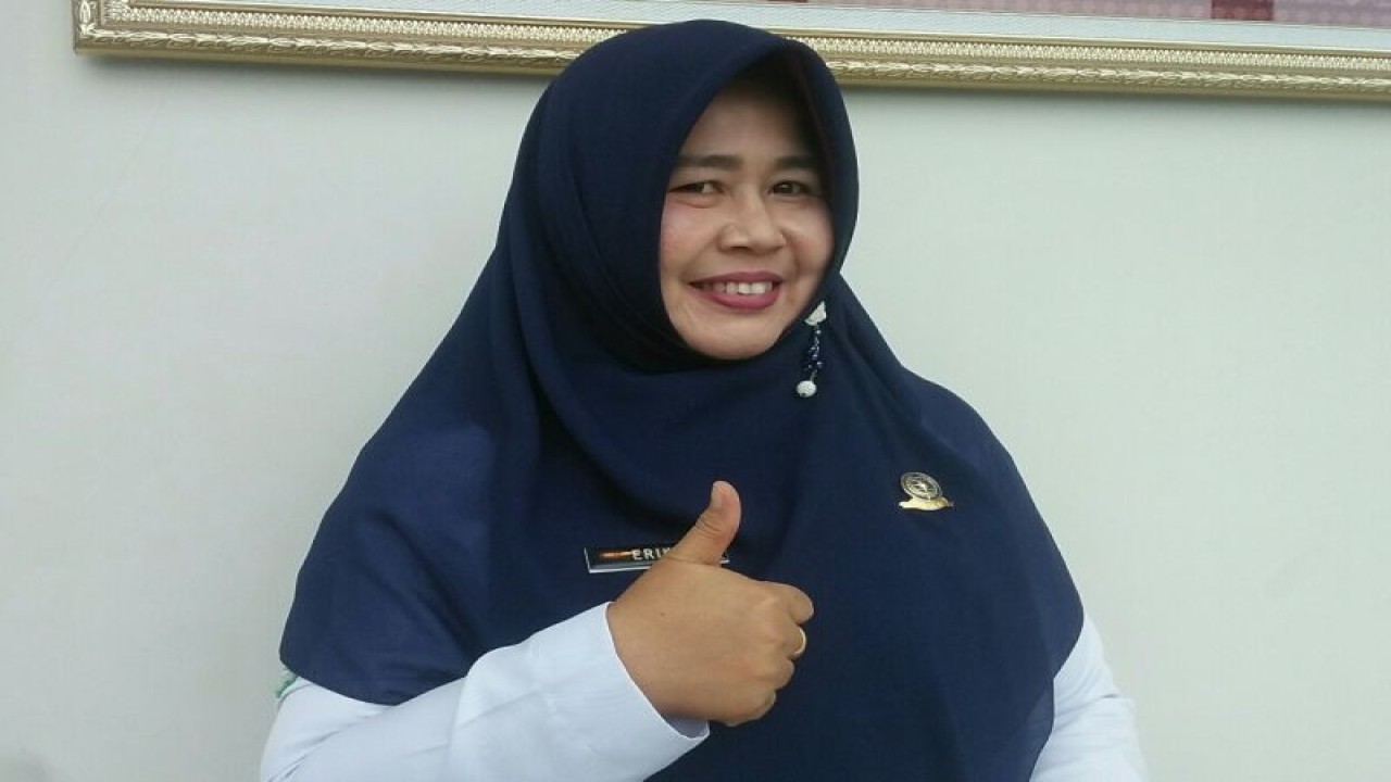 Kepala BMKG Stasiun Kelas I SAMS Sepinggan Balikpapan Erika Mardiyanti (Antara / M Ghofar)