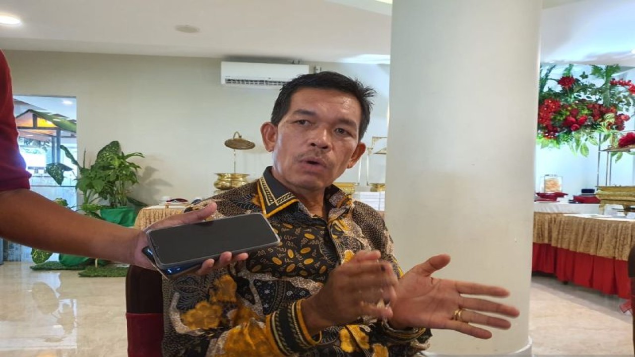 Ketua Asita Papua Iwanta Parangin-Angin. ANTARA/Qadri Pratiwi.