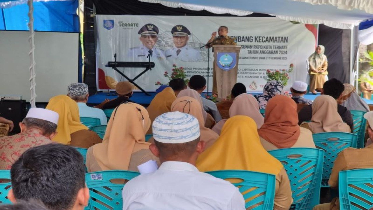 Wali Kota Ternate, M Tauhid Soleman (Abdul Fatah)