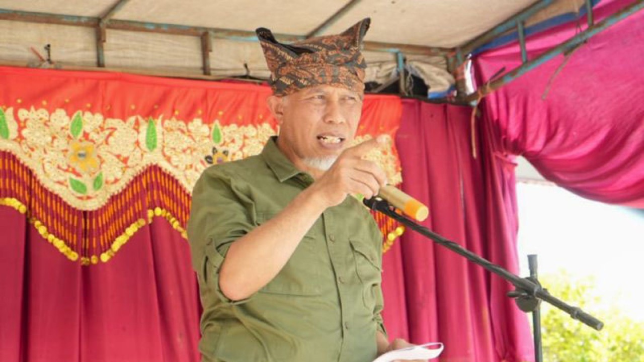 Gubernur Sumatera Barat Mahyeldi. (ANTARA/Dokumen Adpim Sumbar)