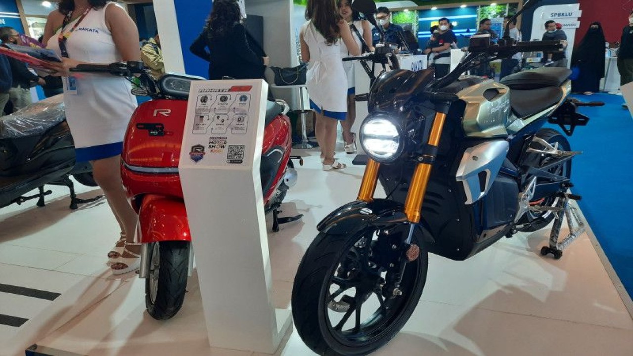 Motor listrik produksi PT. Rakata Motorcycle. (ANTARA/Fitra Ashari)