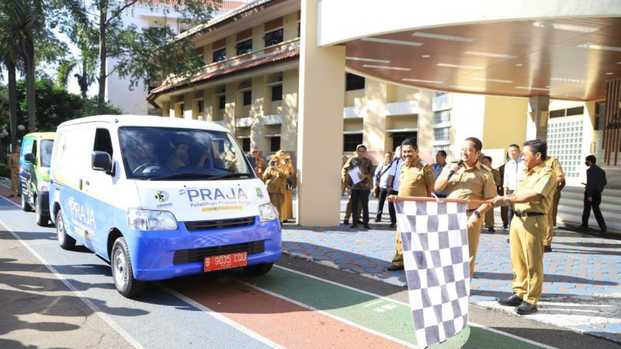 Mobil Mobile Training Unit (MTU) Si Praja (Pelatihan Praktek Kerja). ANTARA/dokumen