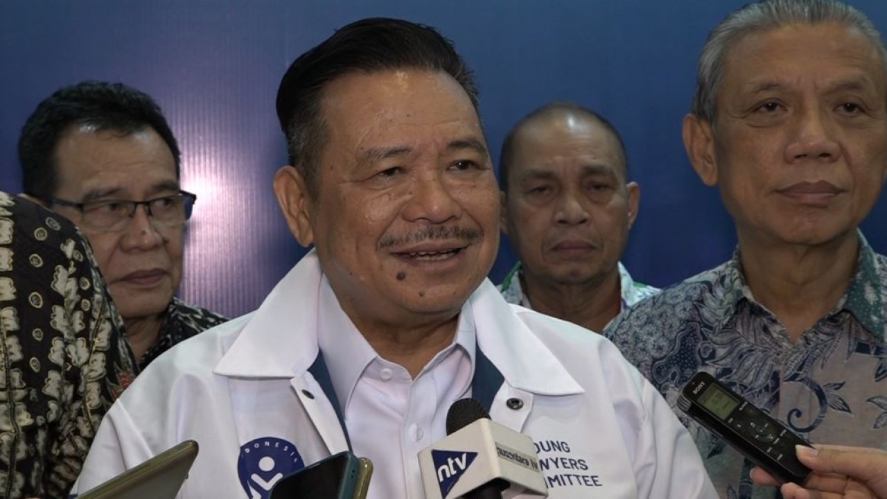 Ketua Umum Dewan Pimpinan Nasional Perhimpunan Advokat Indonesia (DPN Peradi) Prof. Dr. Otto Hasibuan S.H., M.M.