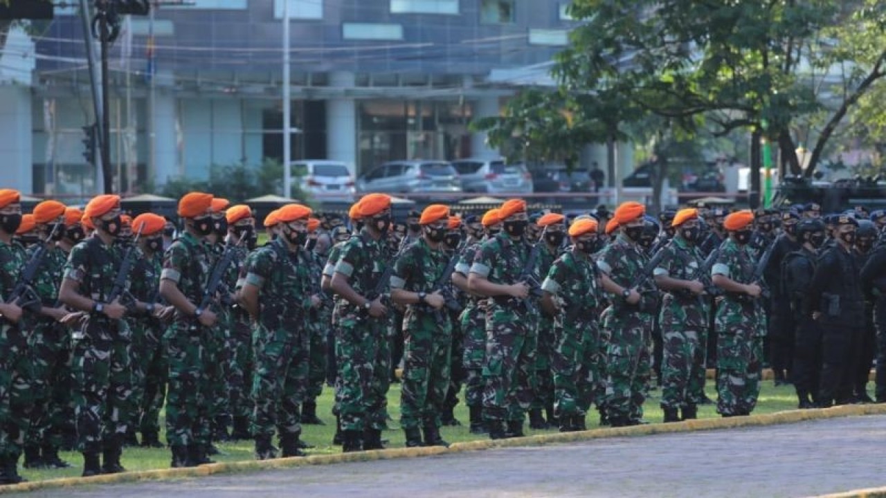 Pelaksanaan apel gelar pasukan operasi pengamanan kunjungan kerja Presiden RI, Joko Widodo di Mapolda Sumatera Utara di Medan, Senin (6/2/2023). ANTARA/HO-Istimewa