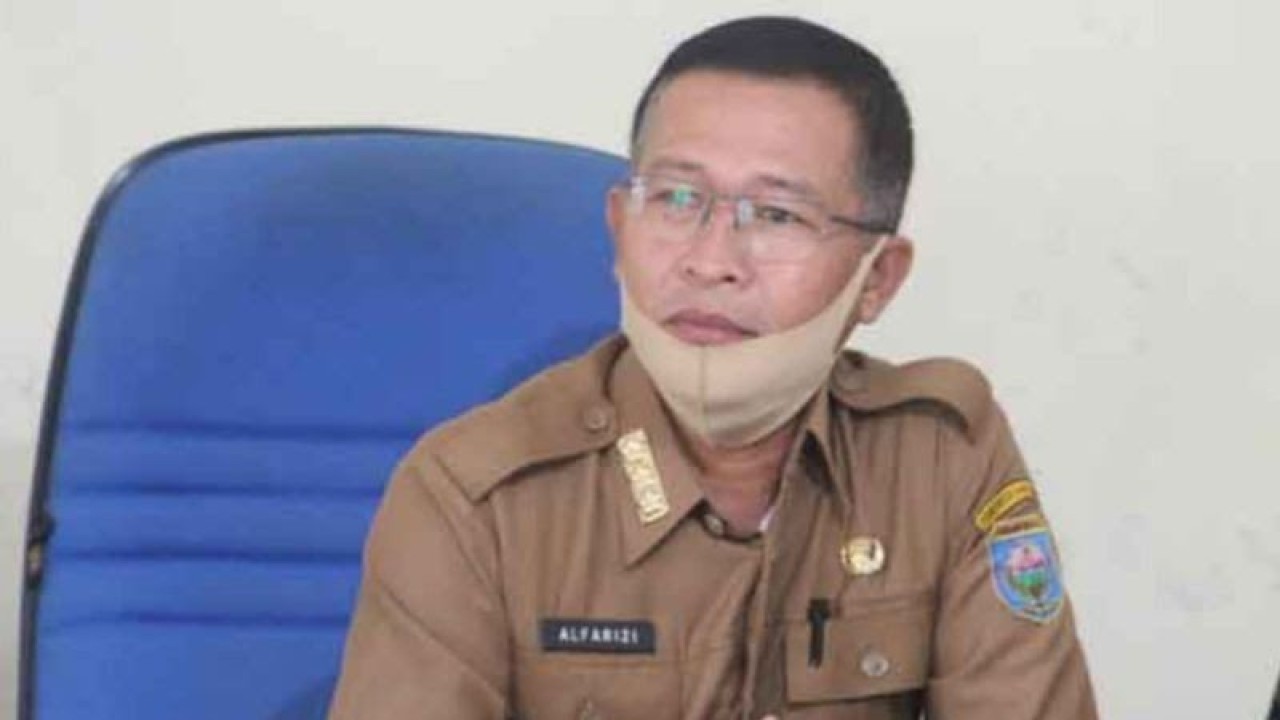 Pelaksana Tugas Kepala Dinas Pendidikan OKU, Alfarizi. (ANTARA/Edo Purmana/23)