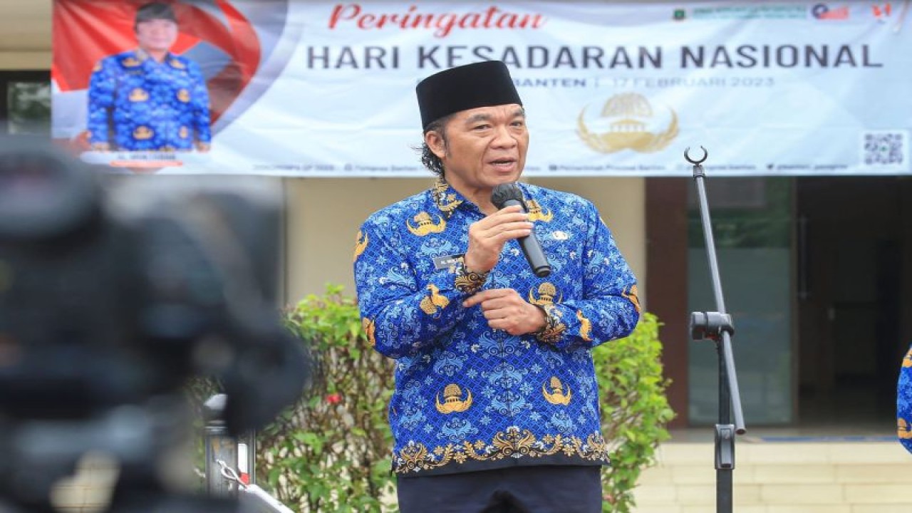 Penjabat Gubernur Banten Al Muktabar (Mulyana)