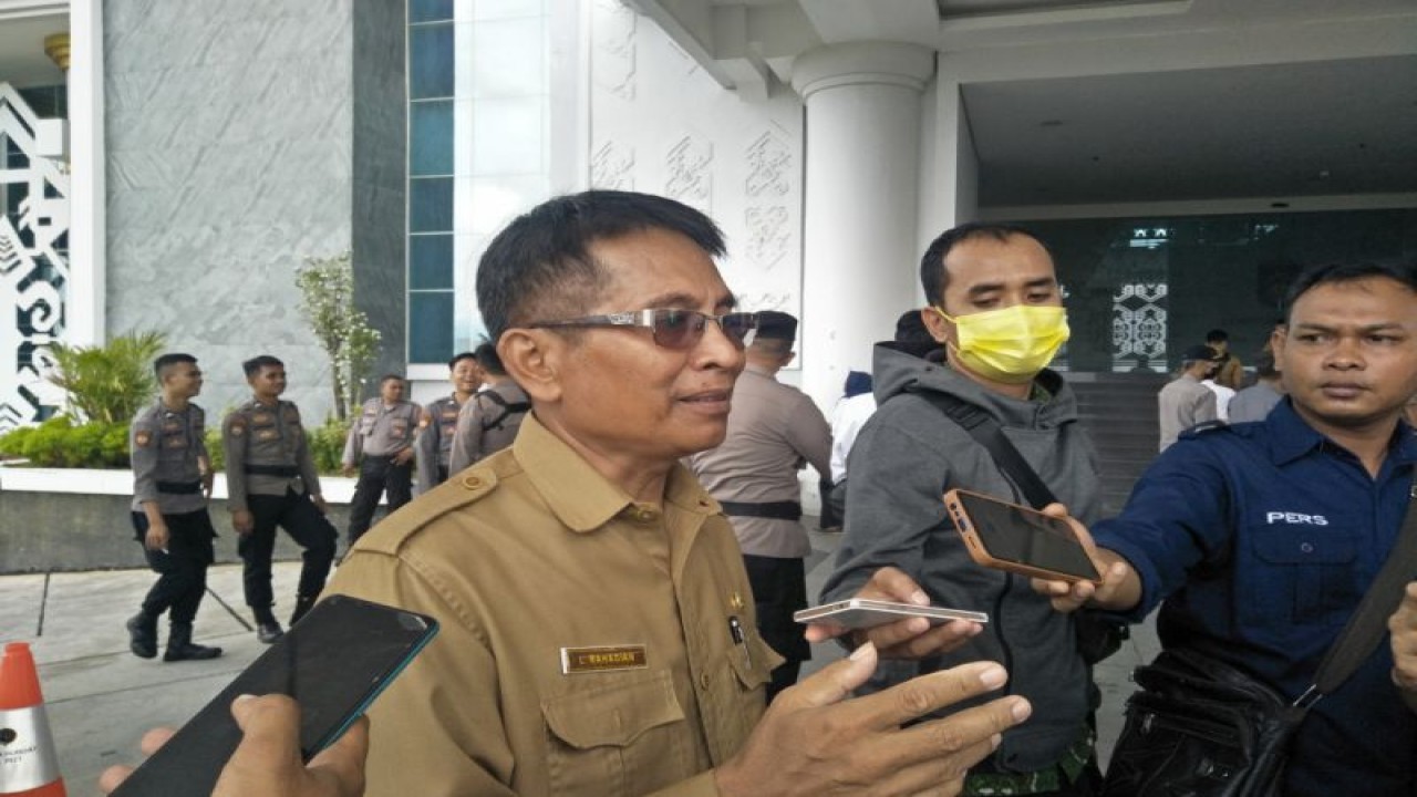 Kepala Dinas PUPR Kabupaten Lombok Tengah, Nusa Tenggara Barat, Lalu Rahadian (ANTARA/Akhyar)