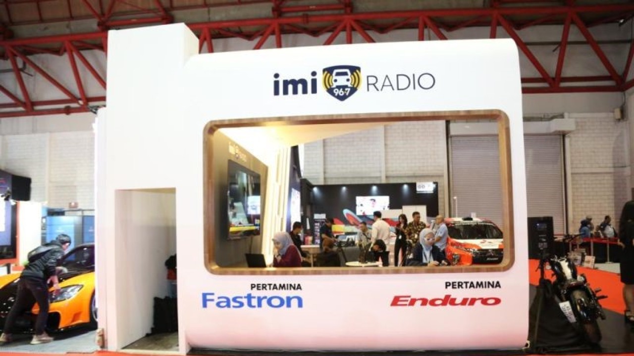 Booth Pertamina Lubricants berkolaborasi dengan Ikatan Motor (IMI) hadirkan keseruan untuk pengunjung IIMS 2023 (ANTARA/H.O Pertamina Lubricants)