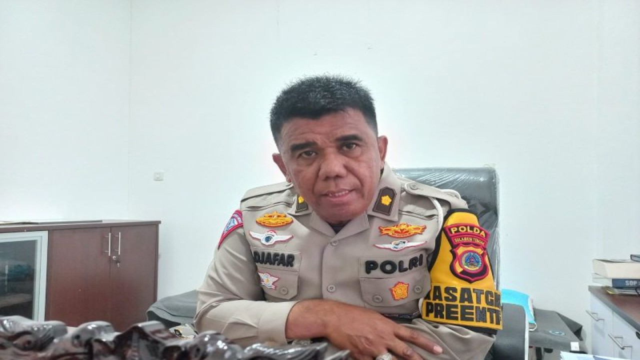 Kasubdit Keamanan dan Keselamatan Ditlantas Polda Sulteng Kompol Abubakar Djafar. ANTARA/Kristina Natalia
