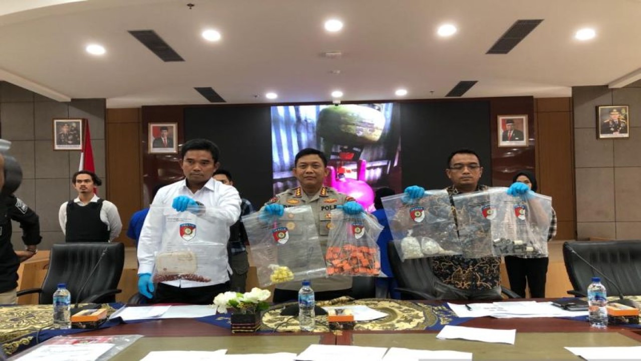 Polisi Ungkap Dua Kasus Penyalahgunaan BBM Bersubsidi di Dharmasraya