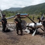 Polisi olah TKP pembakaran pesawat Susi Air di Paro-1676530198