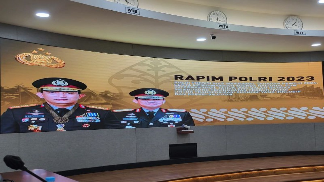 Poster Rapat Pimpinan Polri 2023 di Jakarta, Kamis (9/2/2023). (ANTARA/HO-Divisi Humas Polri)