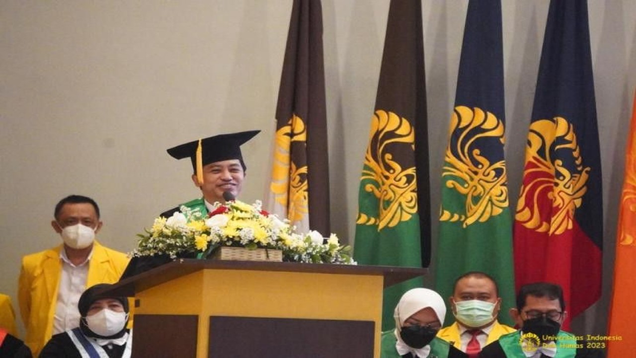 Wakil Menteri Kesehatan Prof. dr. Dante Saksono Harbuwono dalam orasi ilmiahnya pada Upacara Peringatan Dies Natalis Ke-73 Universitas Indonesia (UI) membahas strategi resiliensi kesehatan. (ANTARA/HO: Humas UI)