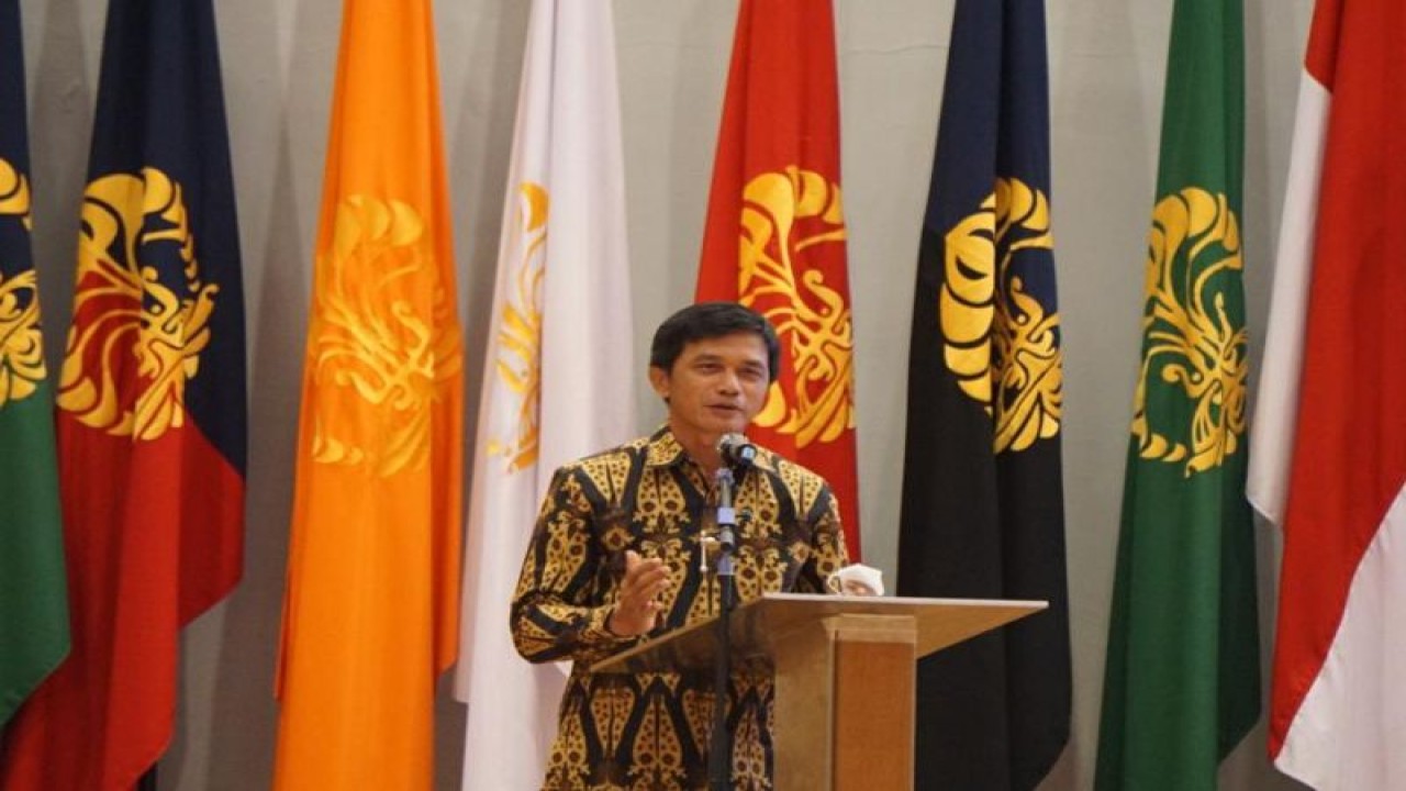 Wakil Rektor Bidang Akademik dan Kemahasiswaan UI, Prof. Dr. rer. nat. Abdul Haris (ANTARA/Humas UI)