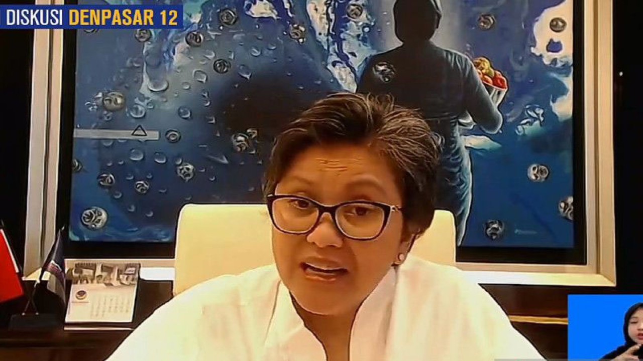 Tangkapan layar - Wakil Ketua MPR RI Lestari Moerdijat dalam Forum Diskusi Denpasar 12 Edisi 133 bertajuk “Sinergi Strategis Pemberdayaan Pemuda Tahun 2023”, sebagaimana dipantau melalui kanal YouTube Rerie Lestari Moerdijat di Jakarta, Rabu (18/1/2023). ANTARA/Tri Meilani Ameliya.
